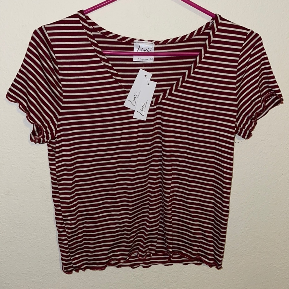 LIVI. Striped V neck.